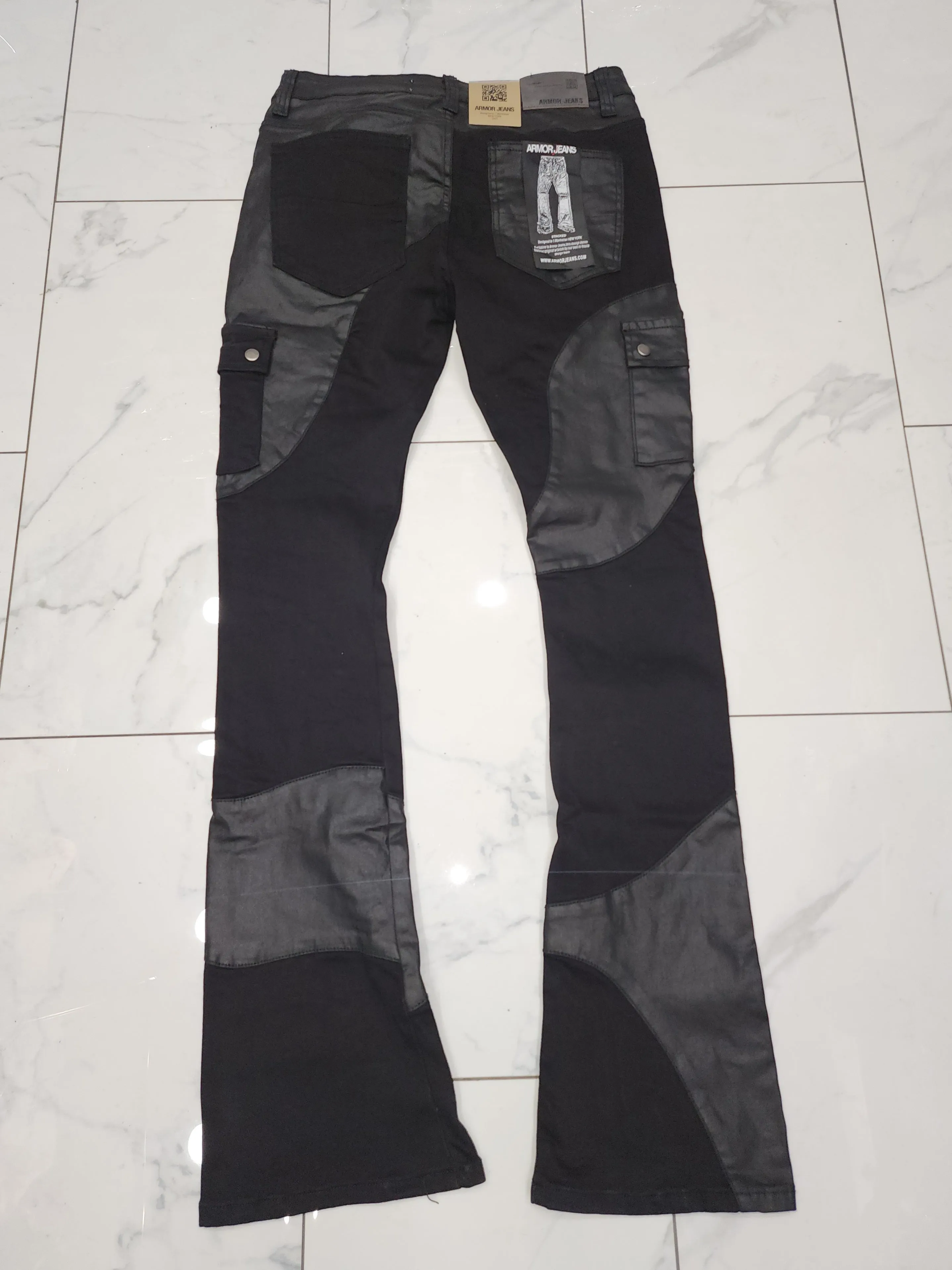 Armor Color Block Mid-Rise Stacked Black Jeans