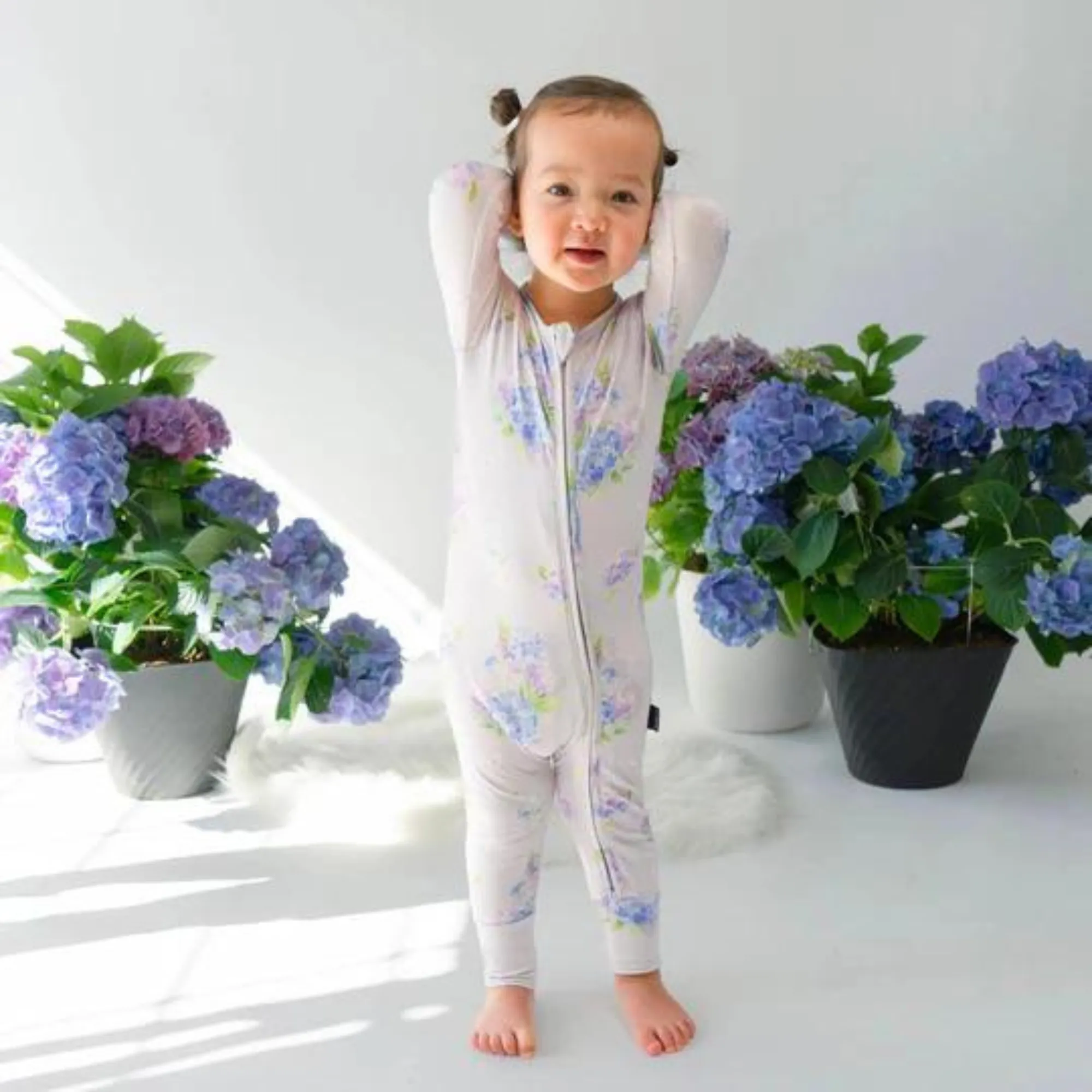 BELAN J Footless Sleeper with Fold-Over Cuffs - Hydrangeas