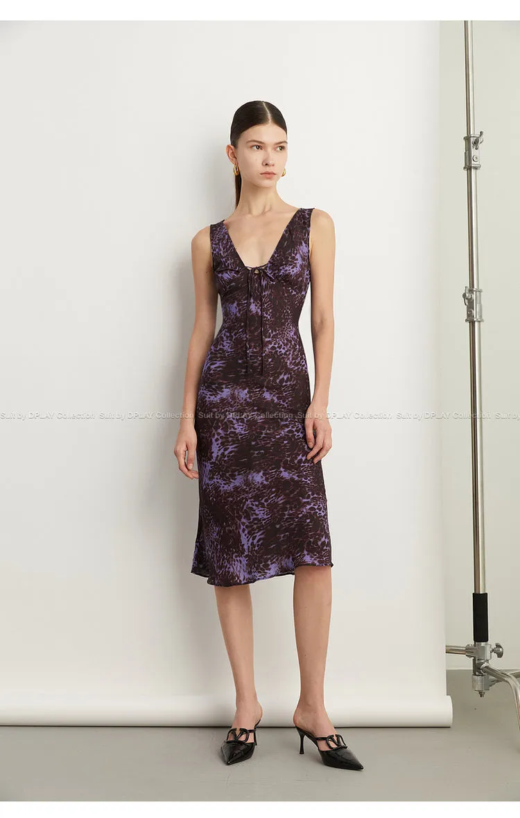 Black Label French holiday Style Purple V Neck Lacetic Sleeveless Dress - Osiiy