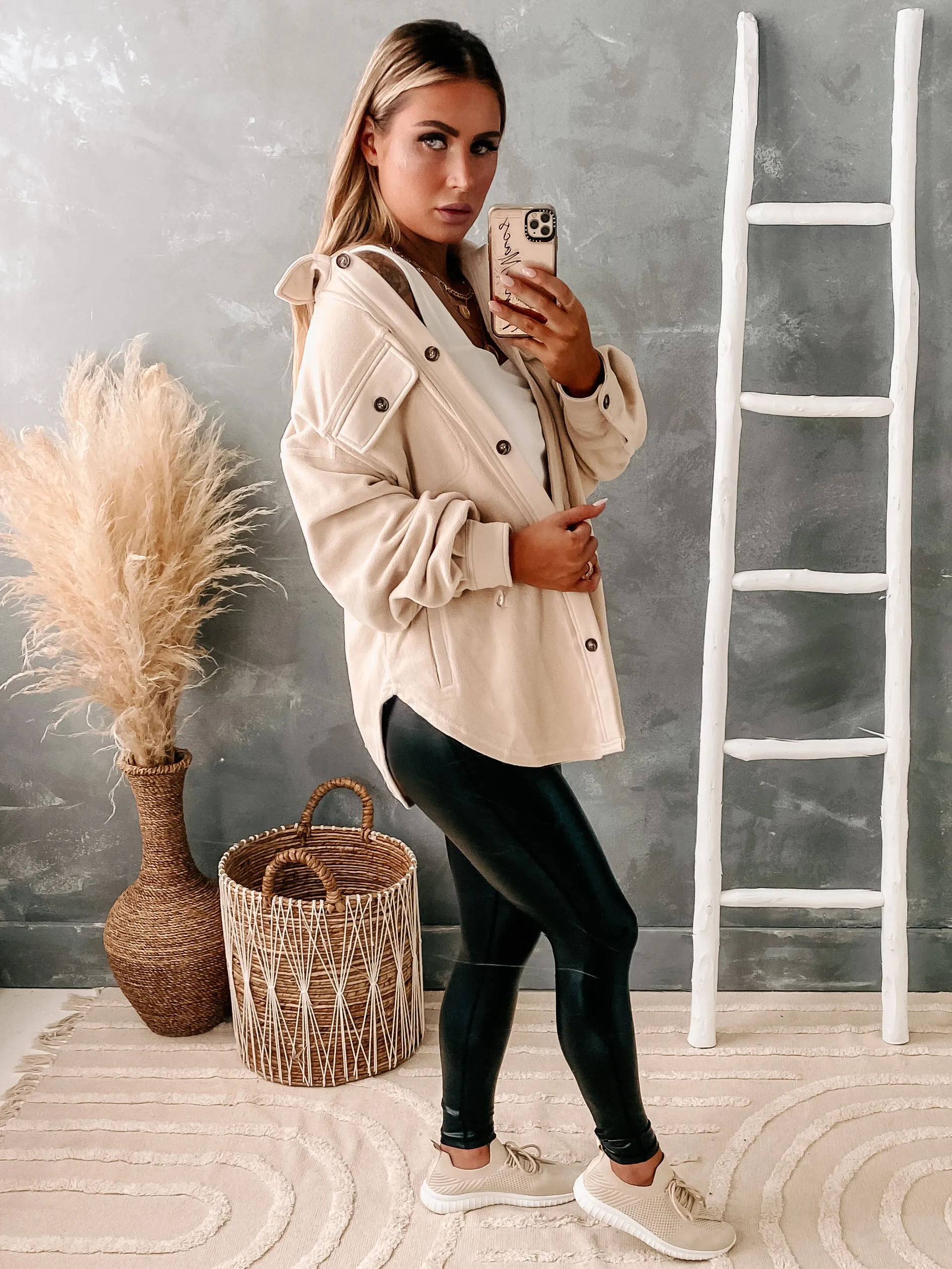 Call It Comfort Oversized Fleece Shacket (Oatmeal)