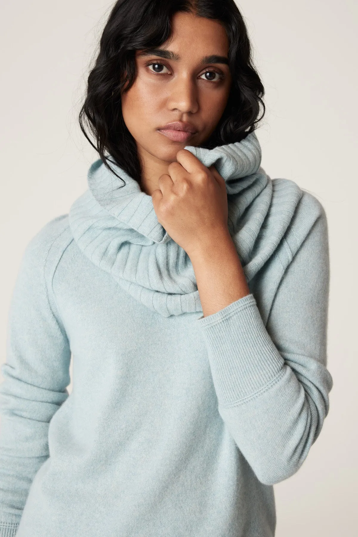 Cashmere Snood - Ice Blue