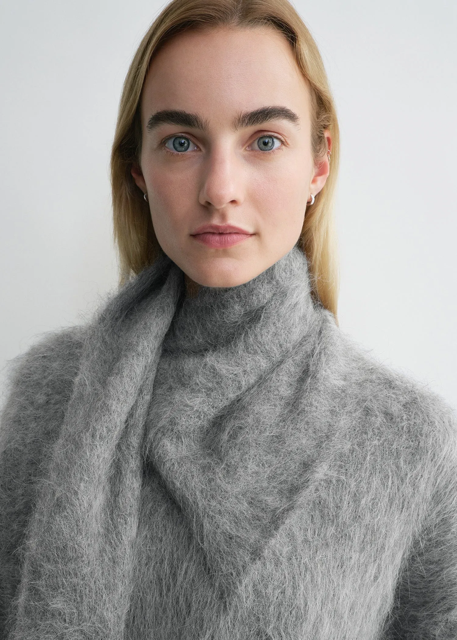 Draped-scarf knit grey melange