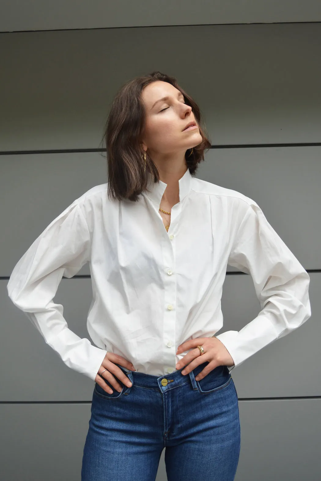 FRAME - Pleated Clean Collar Blouse