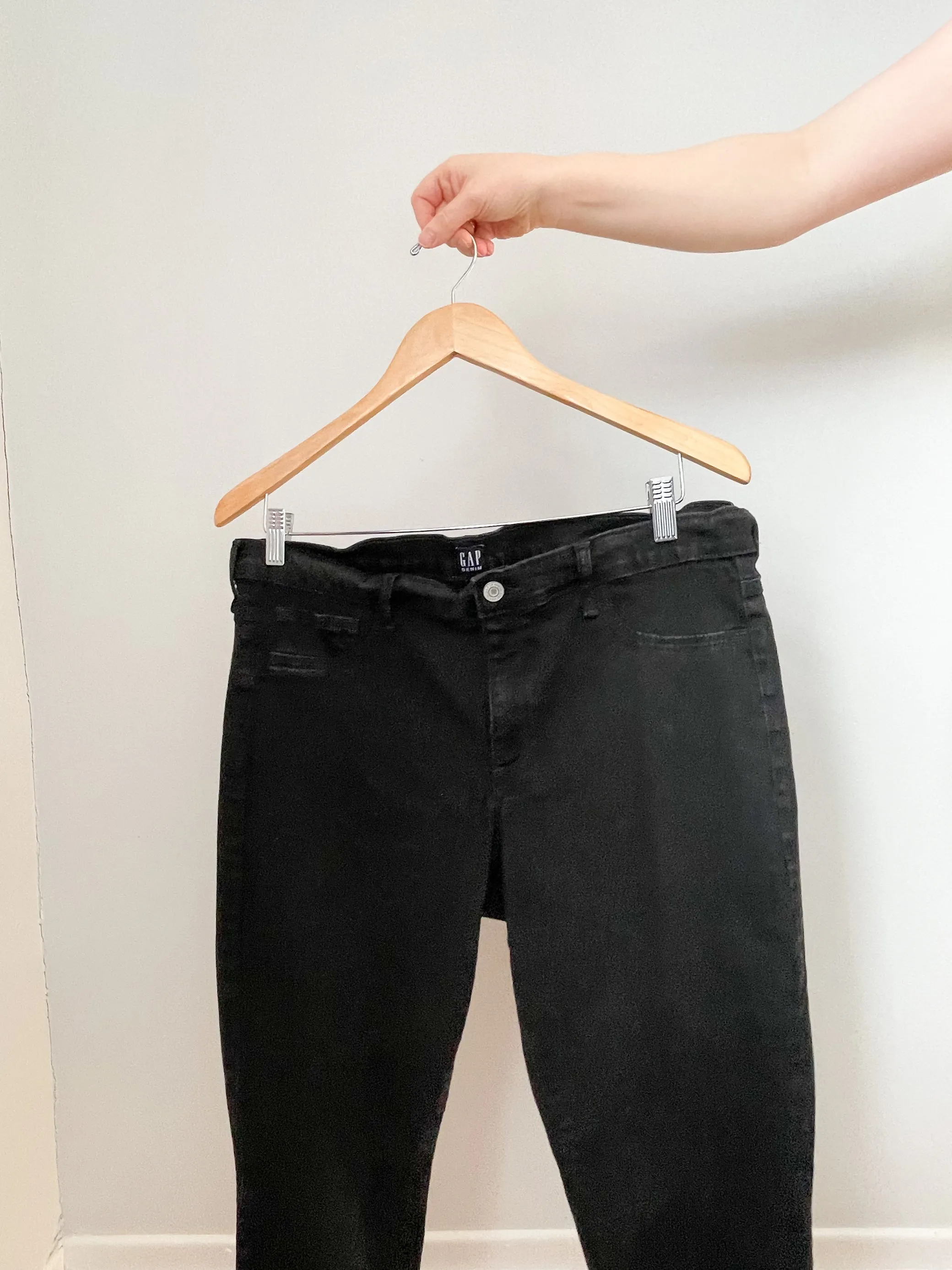 GAP Black High Rise Favourite Jegging Skinny Jeans - Size 33