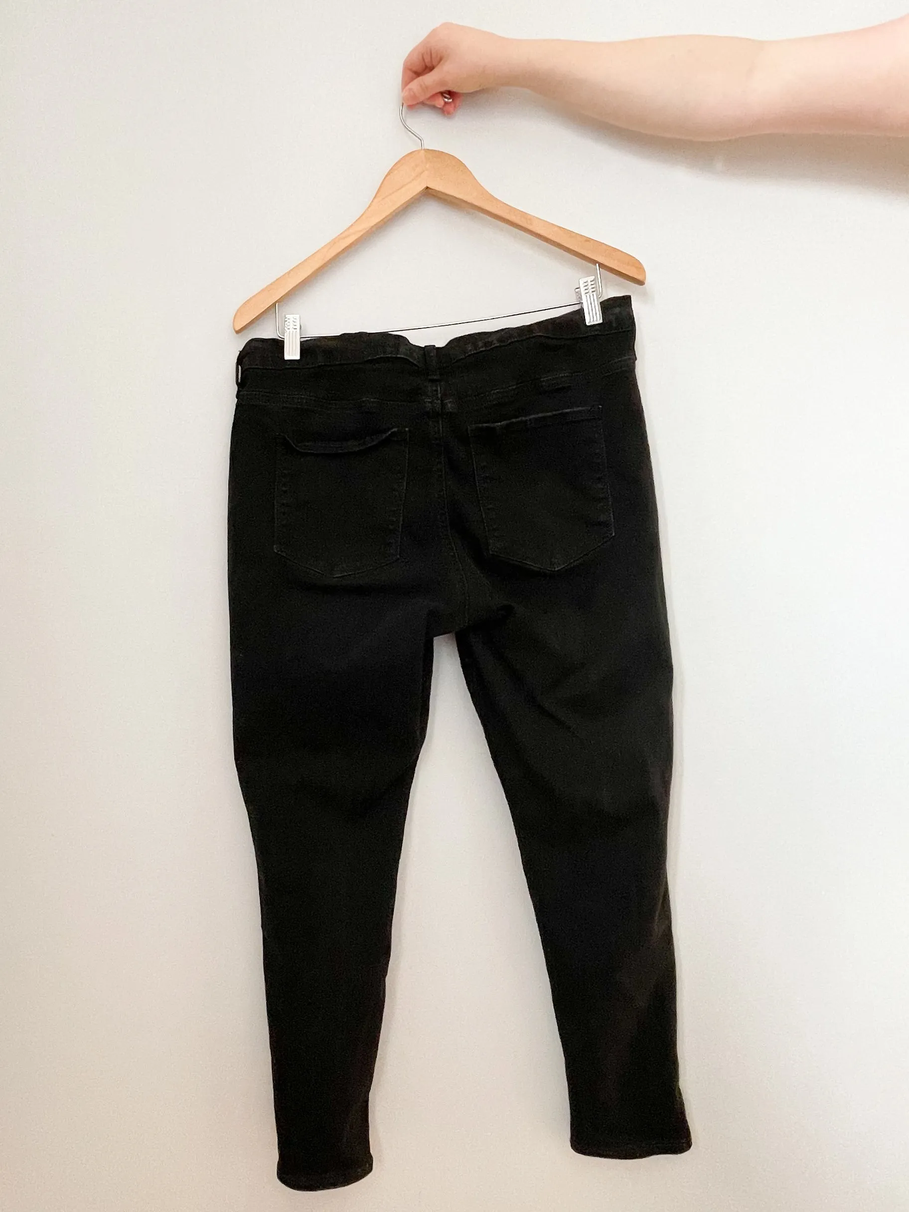 GAP Black High Rise Favourite Jegging Skinny Jeans - Size 33