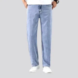 Monochrome men's straight jeans