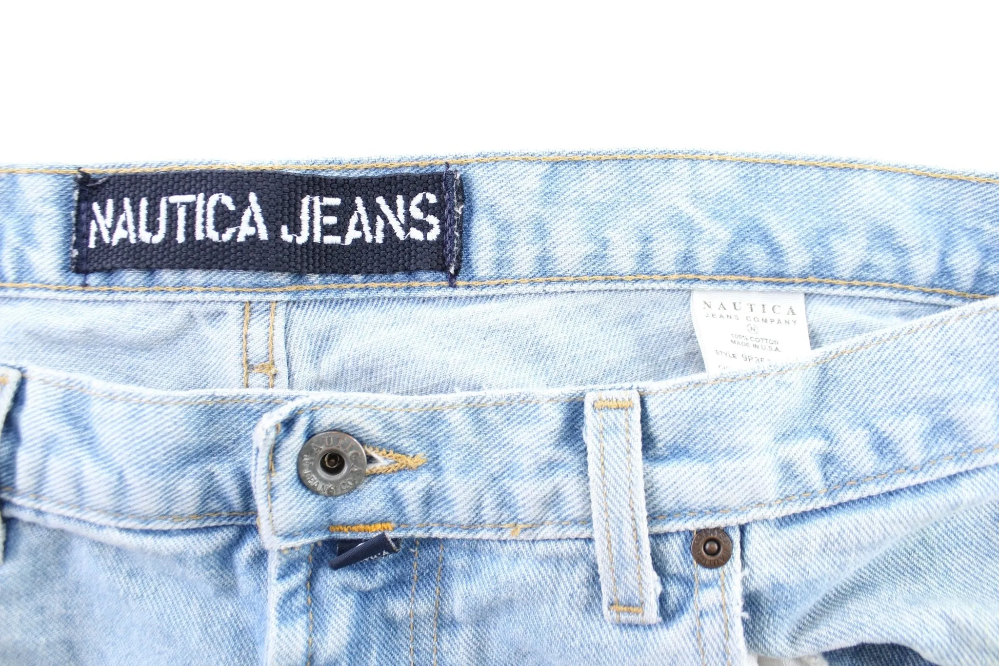 Nautica Jeans Light Wash Denim Jeans