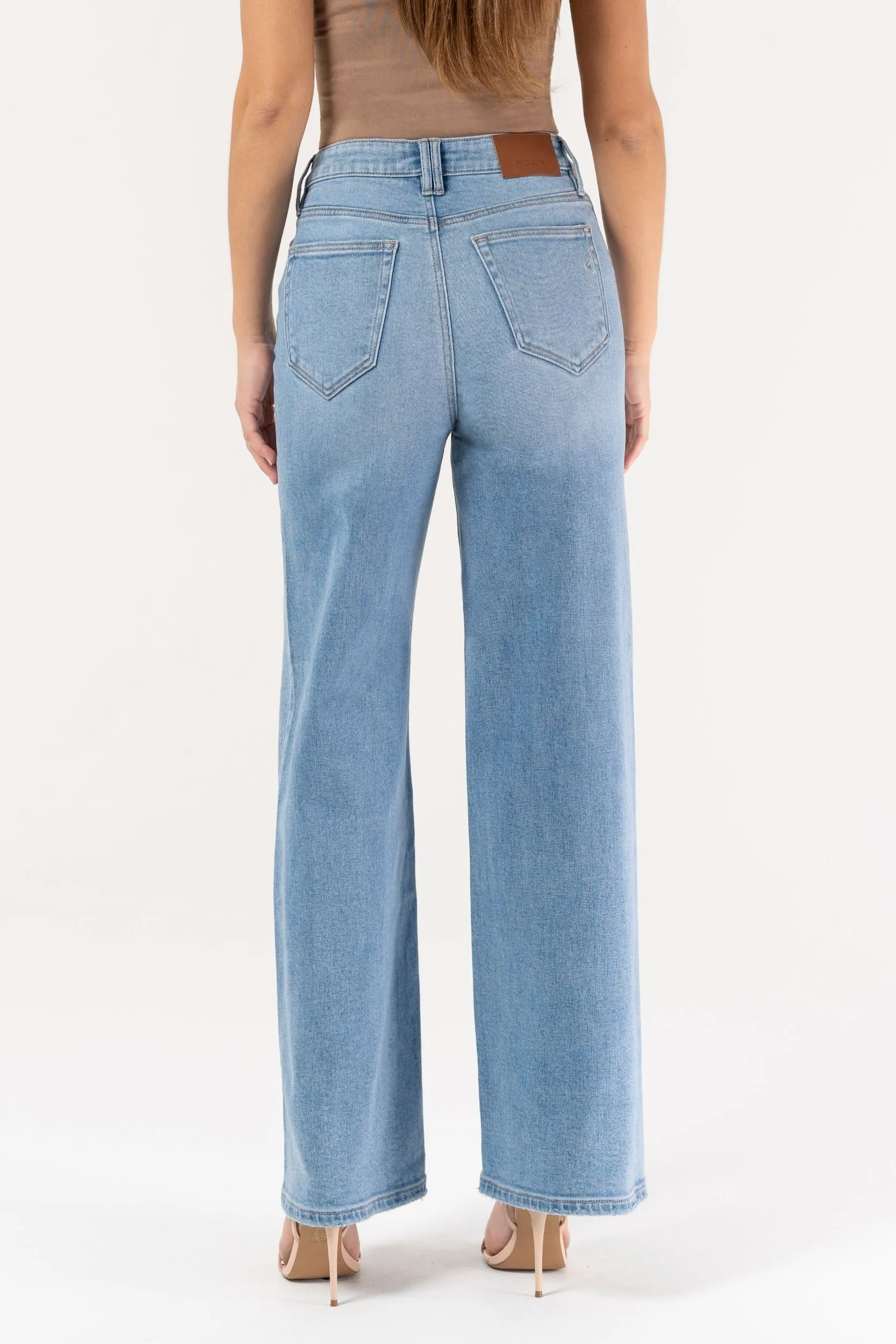 NORI Wide Leg Jeans - Medium Blue