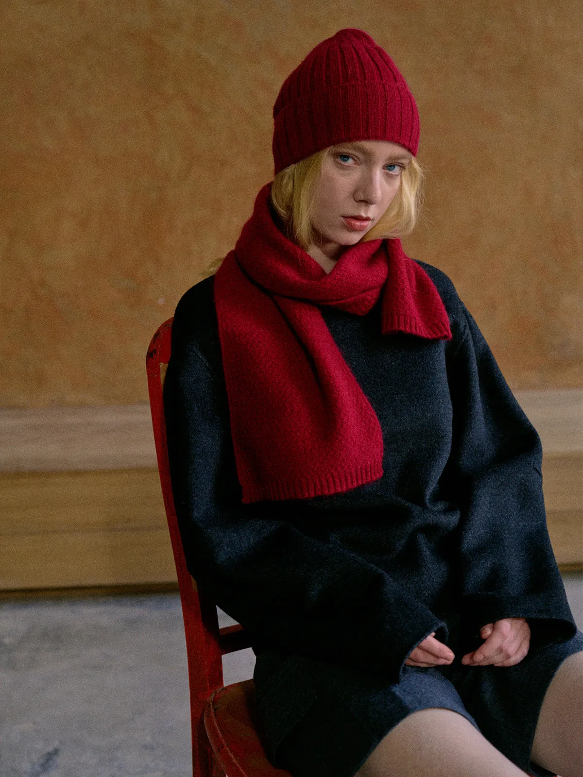 "Warmth Whisper" Waffle Knit Cashmere Scarf - Red