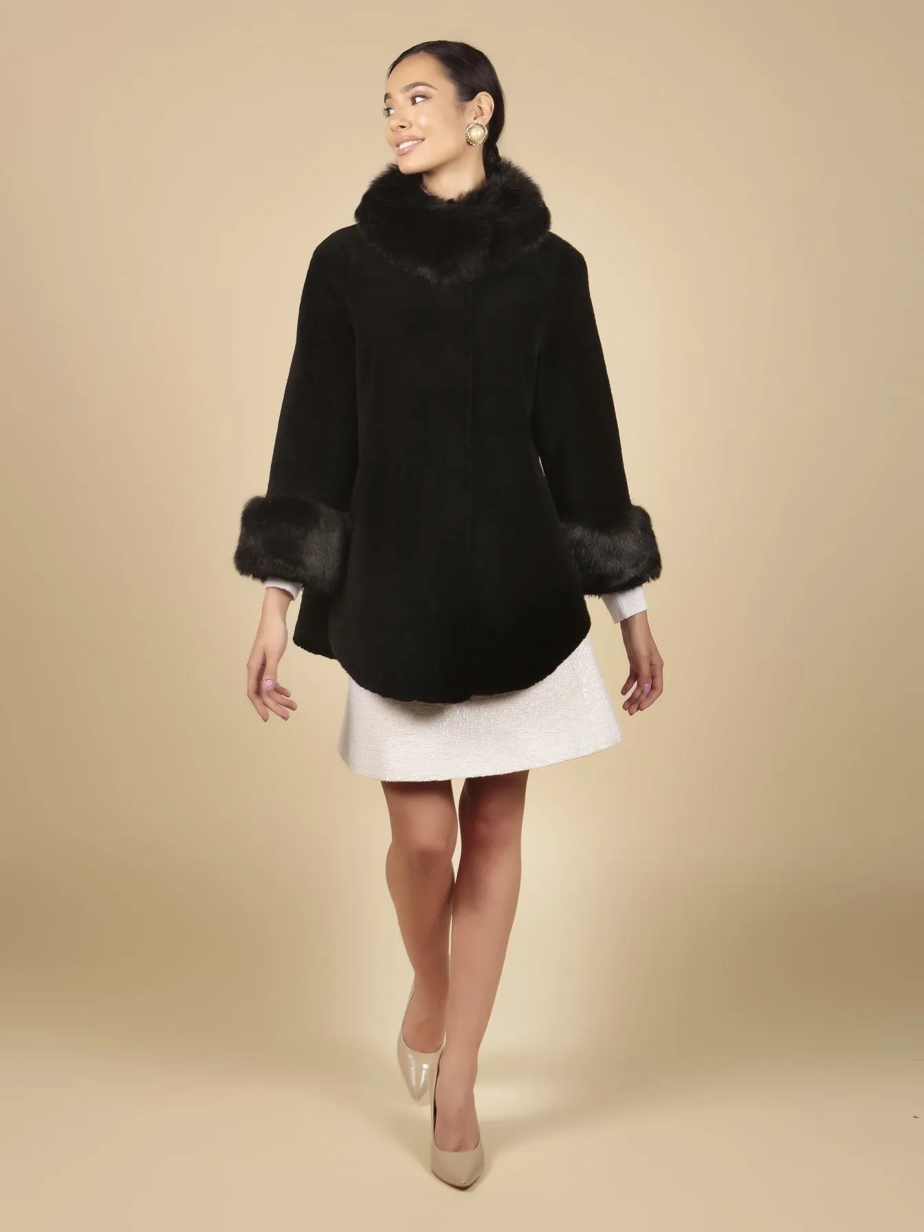 'Scarlett' Wool Cape Coat in Nero