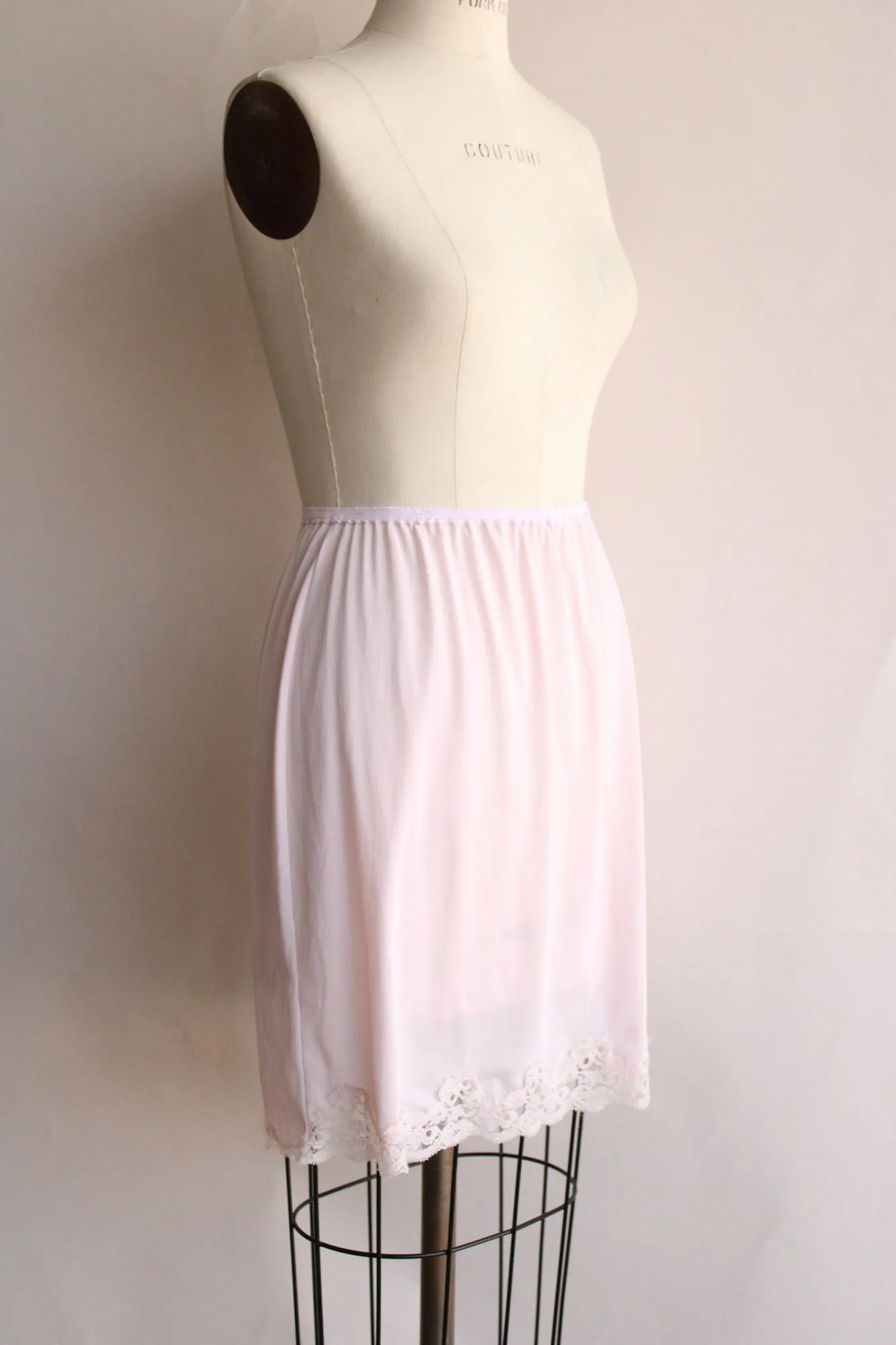 Vintage 1960s Mistee Pink Nylon Half Slip